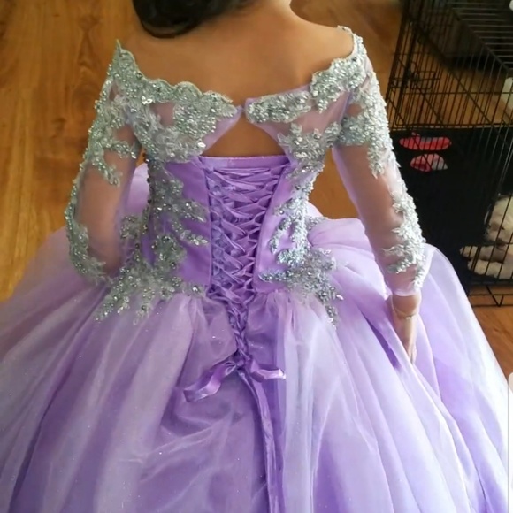 Dress - Picture 2 of 2